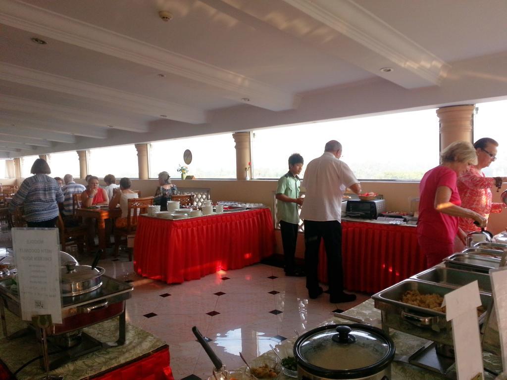 Grand Laurel Hotel Yangon Exterior photo