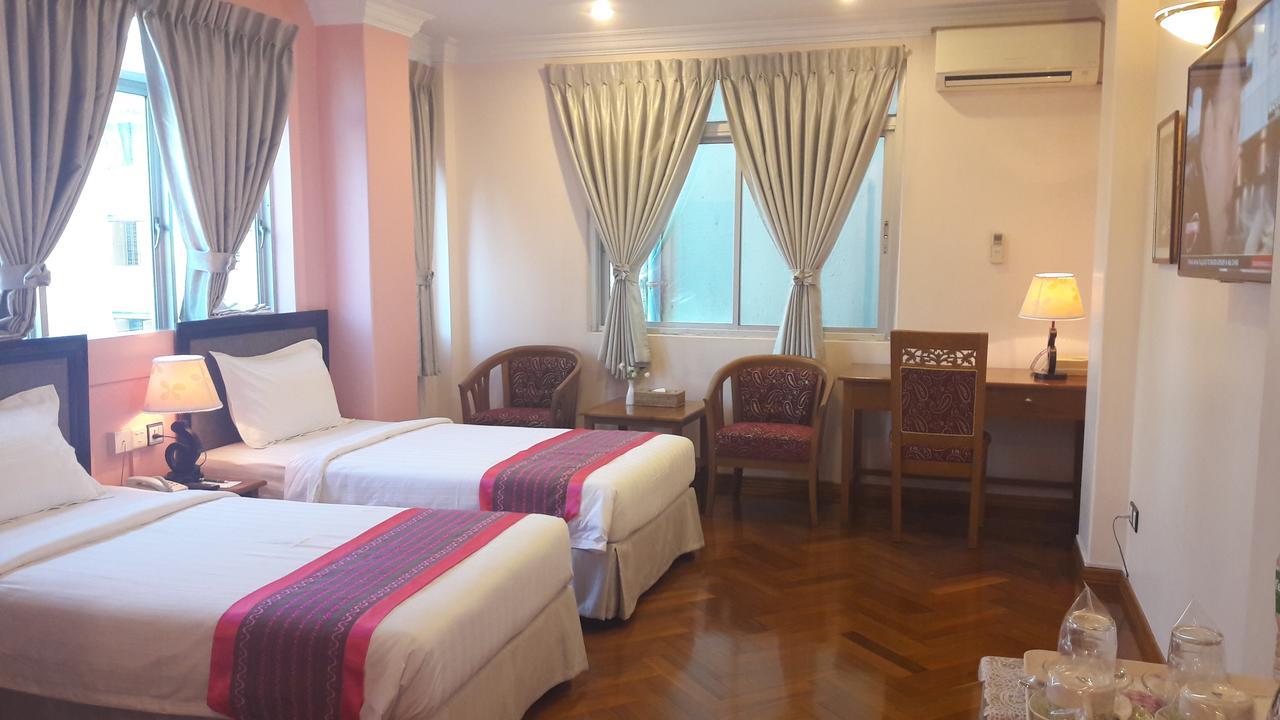 Grand Laurel Hotel Yangon Exterior photo